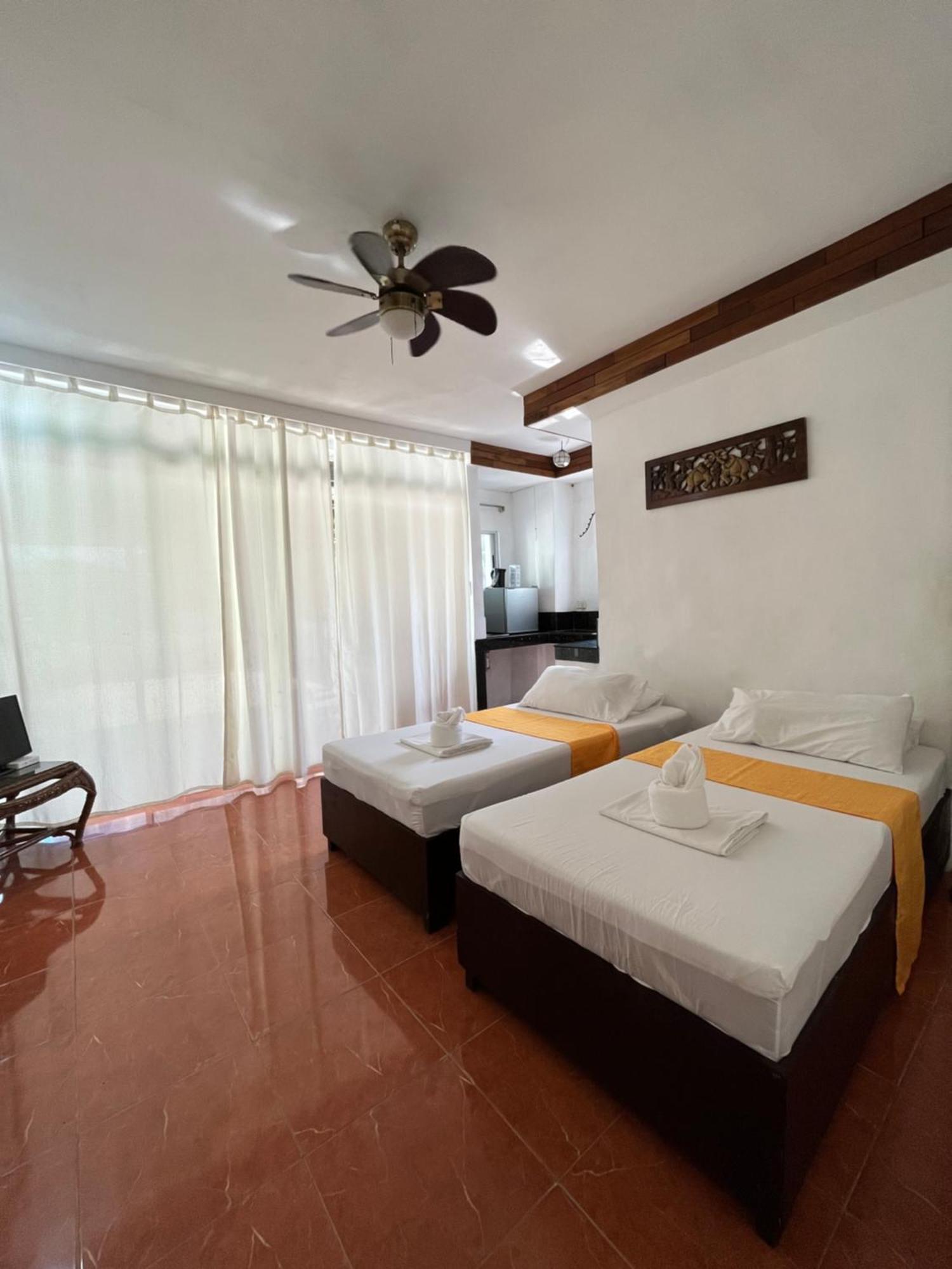 Boracay Ocean Bay Hotel Balabag  Екстериор снимка