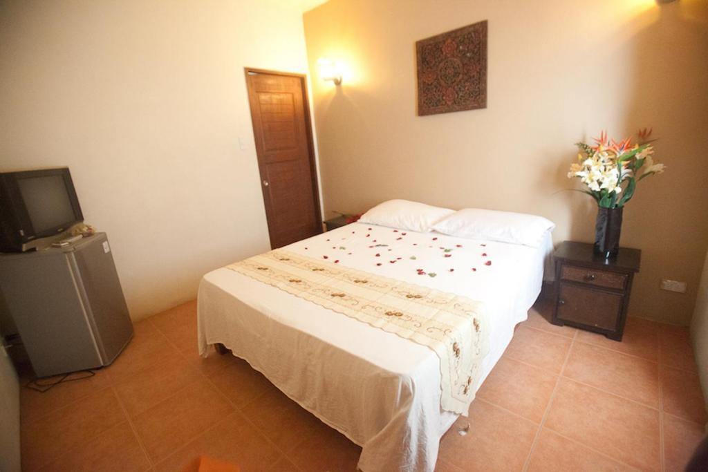 Boracay Ocean Bay Hotel Balabag  Екстериор снимка